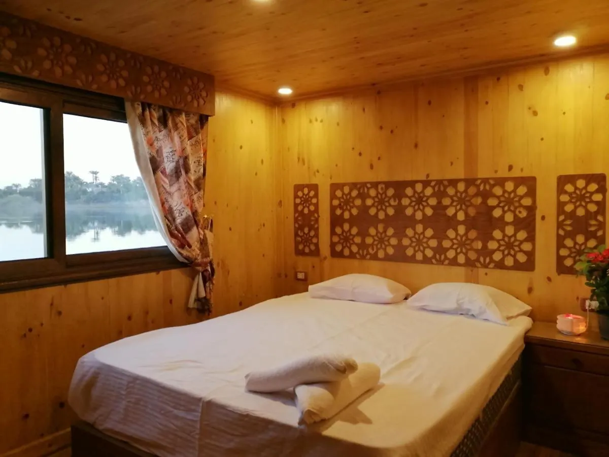 Hypathia. Luxury Dahabiya Nile Cruise location